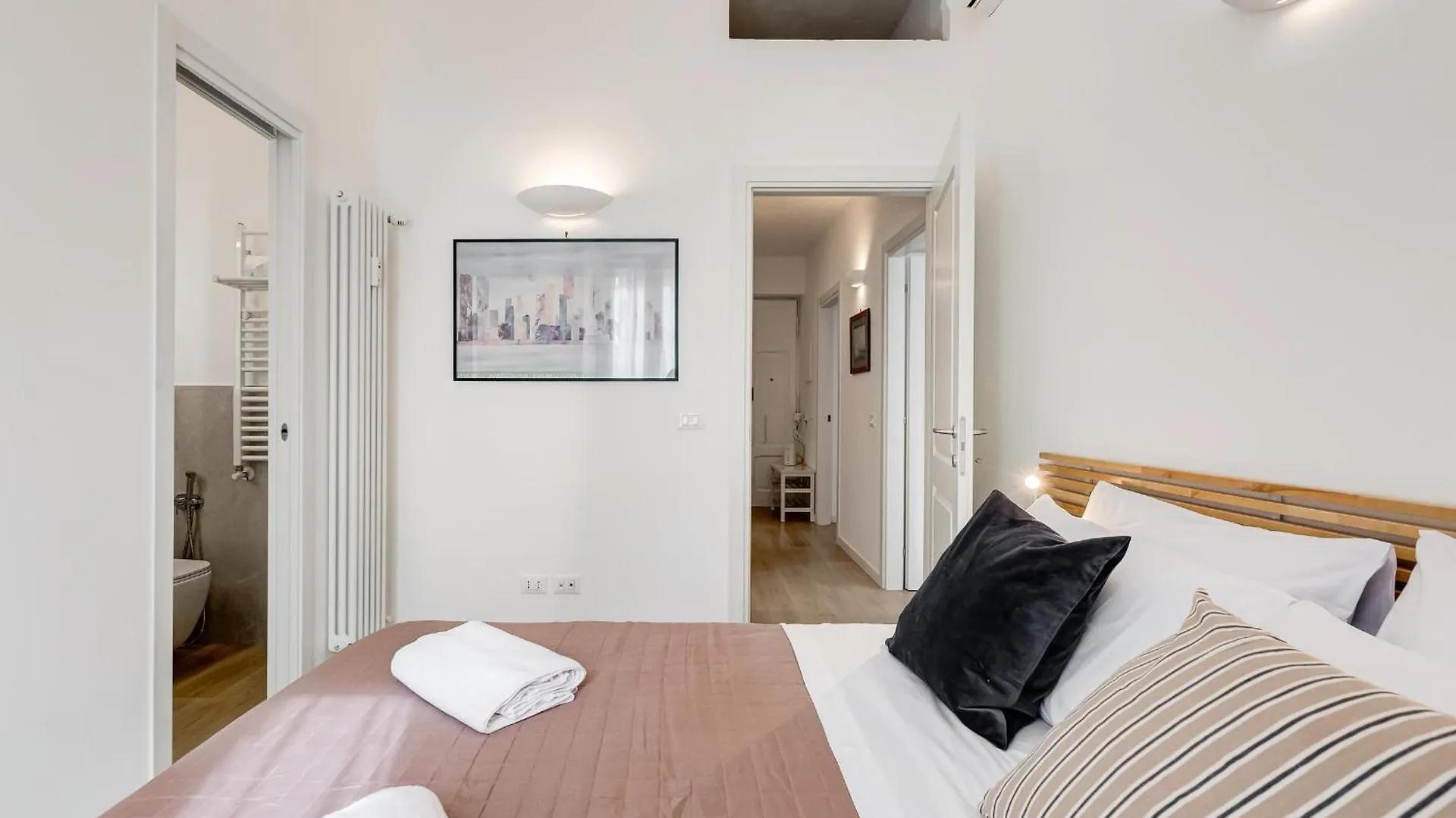 Apartment Casa Di Zio Colosseo Rome Italy