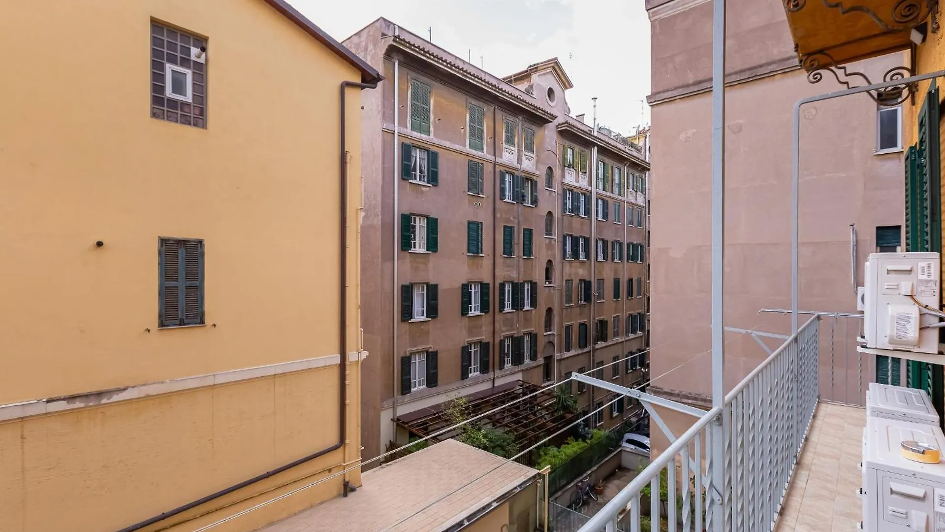 Apartment Casa Di Zio Colosseo Rome